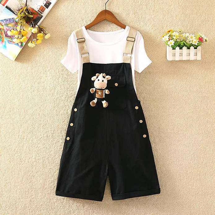 Cow Straps Shorts + T-shirt Outfits AD210210