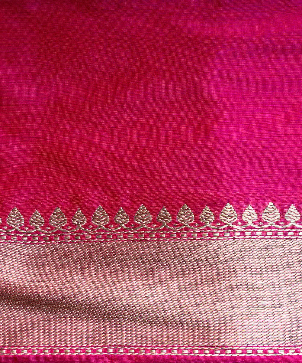 Handloom Wine And Gold Pure Katan Silk Kimkhab Banarasi Saree With Pink Kadhiyal Border