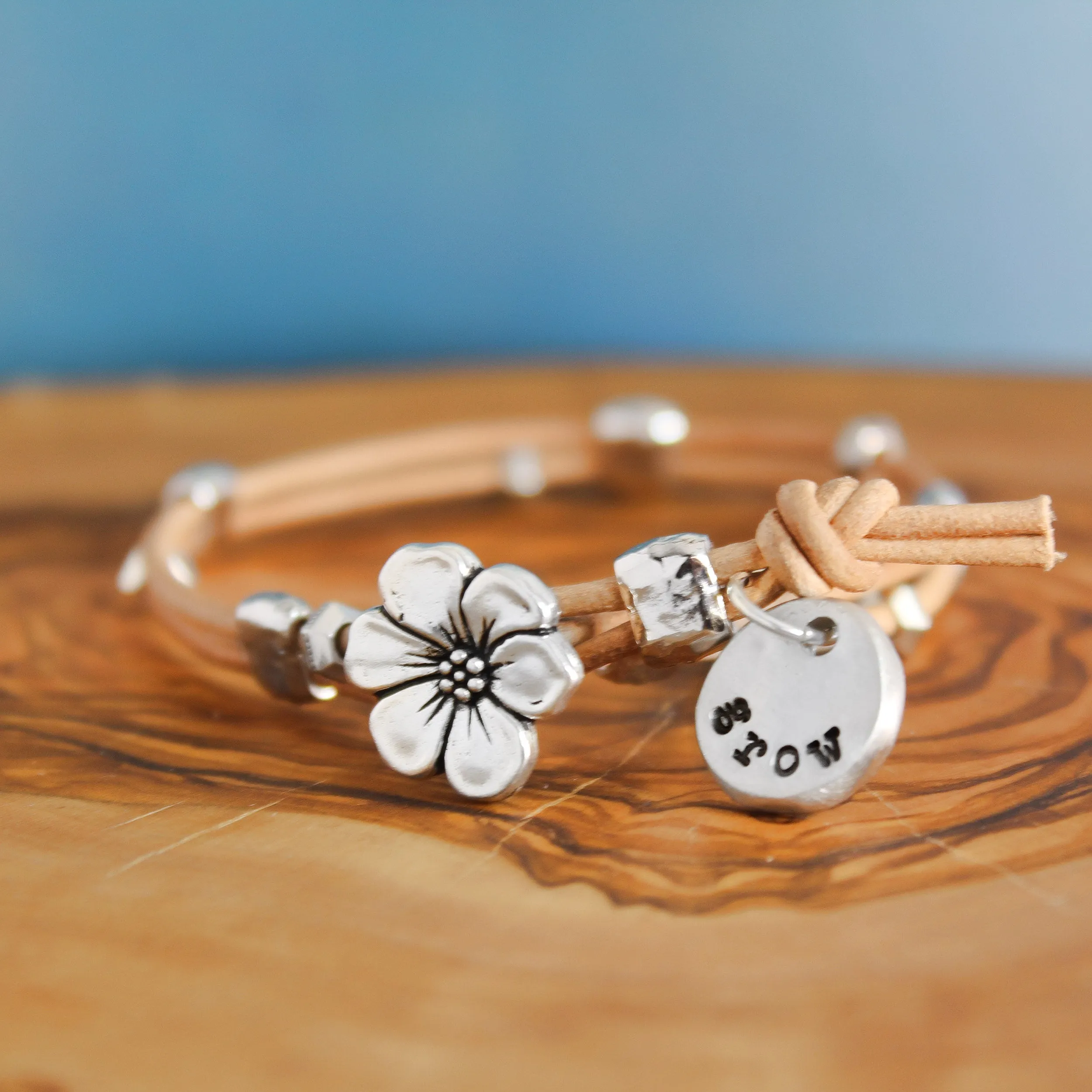 Leather Bloom Bracelet